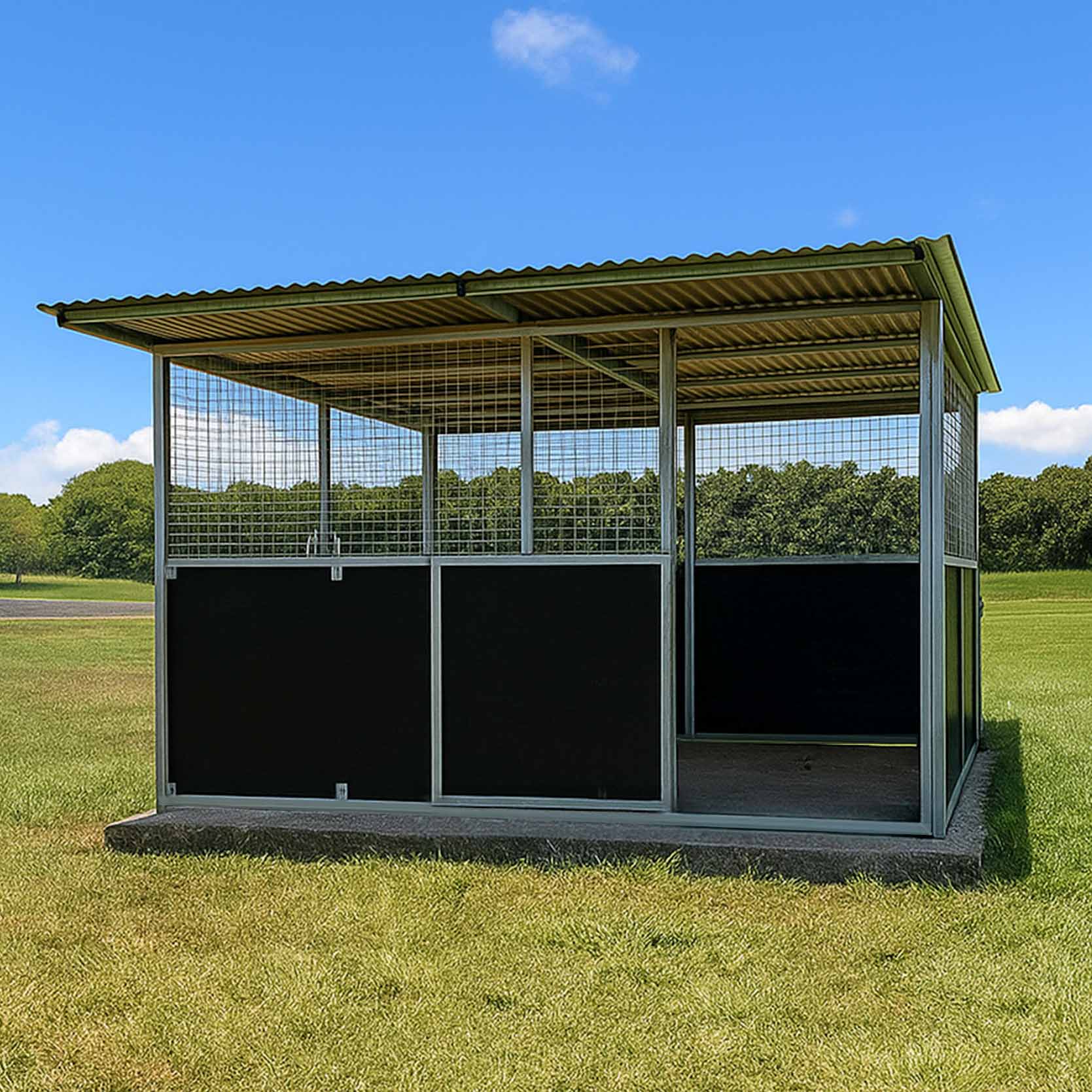 Standard Horse Stable  4m x 4m x 2.5m- 16²