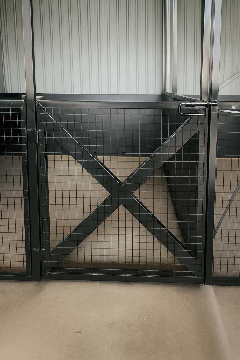 Powder coated steel horse stable with mesh gates