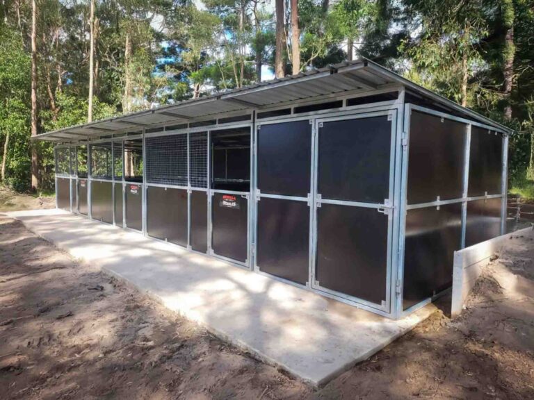 3-Bay Stable & Tack